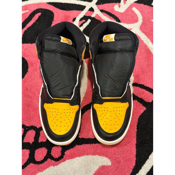 Jordan 1 Retro High OG Taxi - Picture 2 of 7